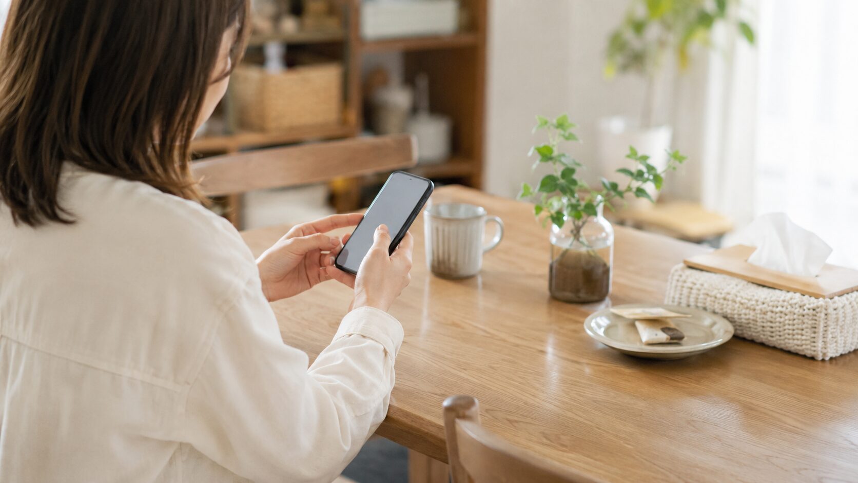 LINEのトーク整理機能と浮気・不倫調査のイメージ